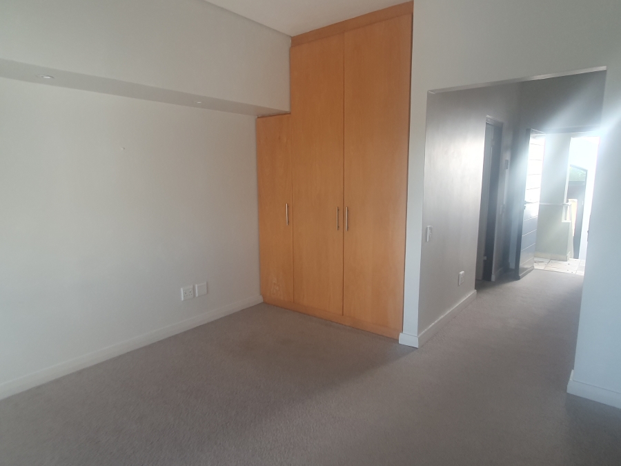 2 Bedroom Property for Sale in Oubaai Western Cape